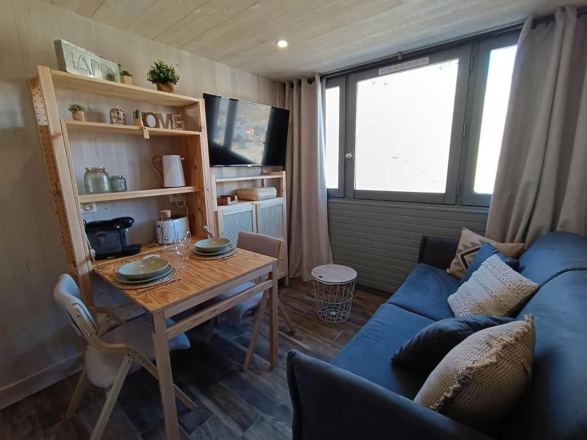 Studette Renovee Skis Aux Pieds, Tignes Le Lac - Fr-1-502-537 0*,  Franciaország